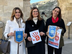 Matera si illumina di arancione: parte la campagna “Orange the World – Stop alla violenza contro le donne” di Inner Wheel sui Bus Miccolis in collaborazione con il Comune di Matera